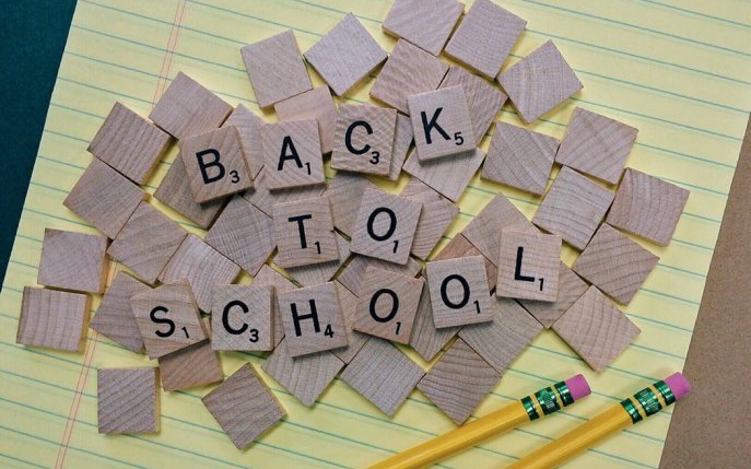 Back to school! 8 modele de pantofi perfecți pentru a fi în trend în toamna 2017