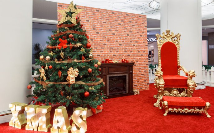 Vino să te bucuri de farmecul sărbătorilor în Satul lui Moș Crăciun din București Mall Vitan!