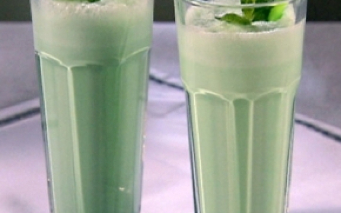 Pentru a pune petrecerea pe picioare: Grasshopper Cocktail