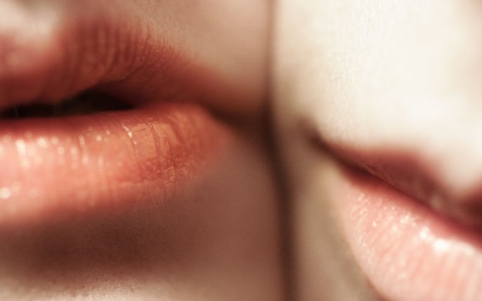 Cum îți dai seama că ai o infecție cu HPV în cavitatea bucală