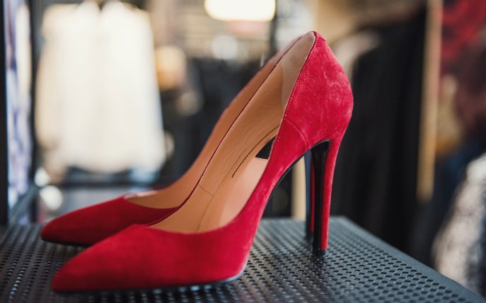 Pantofii stiletto nu se mai poartă în 2018! 8 modele HOT pe care să le incluzi în garderobă