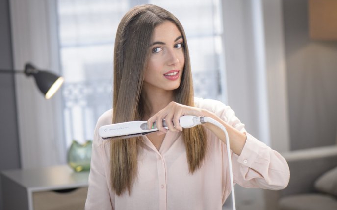 Rowenta Premium Care Brush & Straight, pentru un aspect natural și grijă deosebită pentru păr