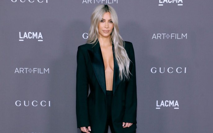 Kim Kardashian a publicat prima fotografie cu fiica sa