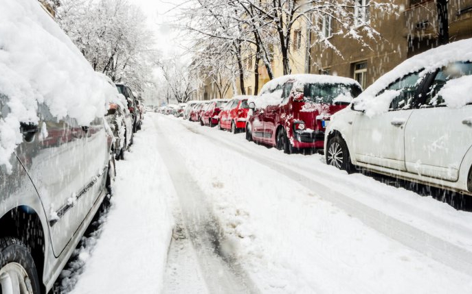 De ce să nu încălzești mașina când este frig afară