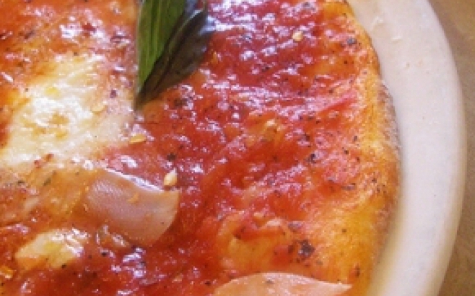 Pizza napoletana – deliciu din Italia!