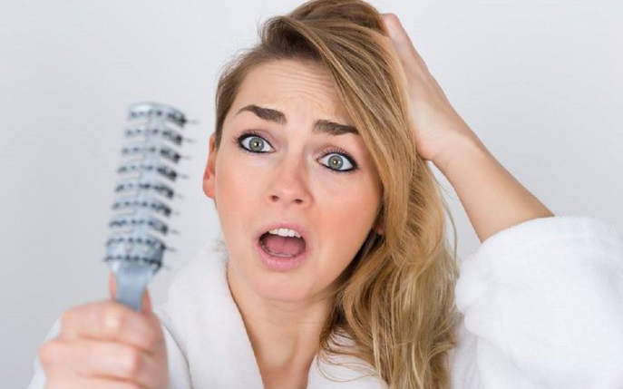 5 deficiențe de vitamine și minerale care duc la căderea părului