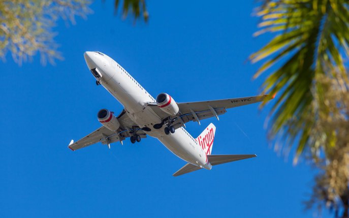 De ce nu ar trebui să dormi niciodată într-un avion care decolează sau aterizează