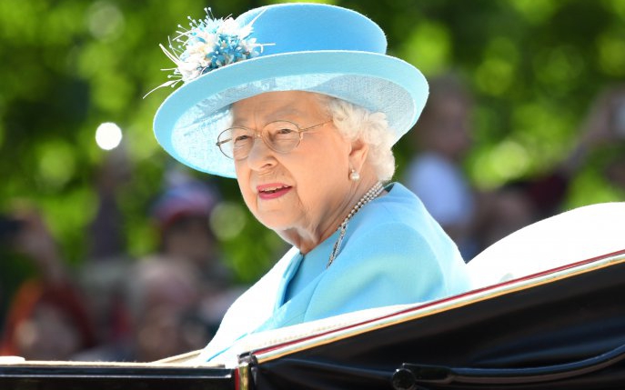 Vești proaste de la Palatul Buckingham! Regina Elisabeta are probleme de sănătate și refuză operația