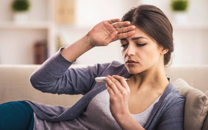 8 moduri rapide prin care scapi de febră
