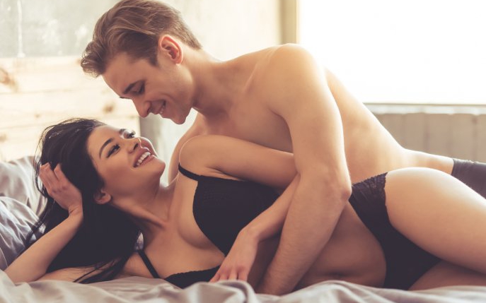 8 jucării sexuale pe care să le iei cu tine în luna de miere