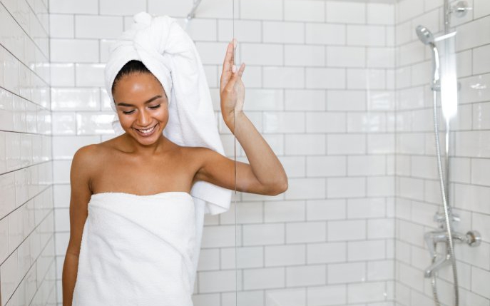Cum te îmbolnăvește dușul fără să știi