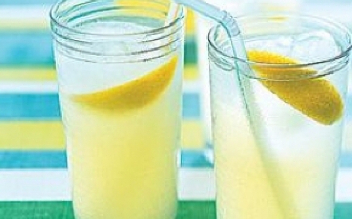 Chintesenta verii intr-un pahar: clasica limonada...sau poate ceva nou?