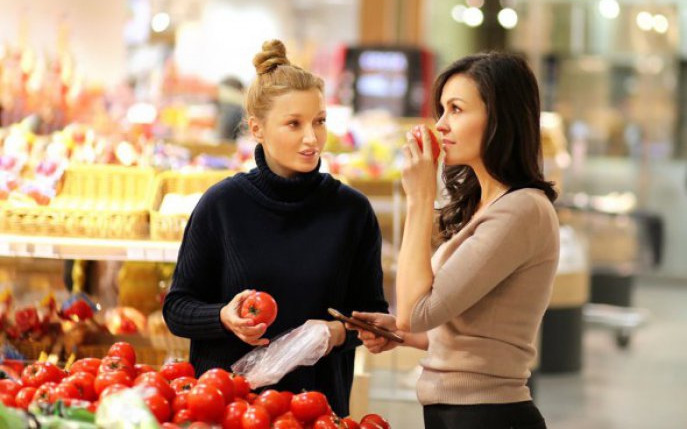 Cercetătorii au aflat de ce roşiile din supermarket nu au gust