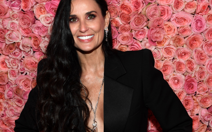 Demi Moore a pozat complet goală la 56 de ani! Vezi fotografiile incendiare!