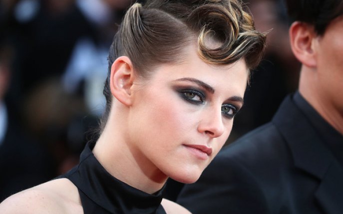 Kristen Stewart da startul unui nou trend de coafura pentru toamna: ombré-ul roz!