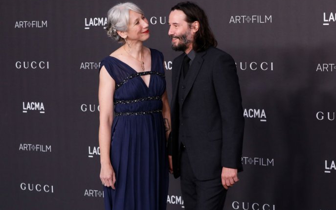 Când te îndrăgostești de OM, nu de APARENȚE. Keanu Reeves și-a așteptat mult dragostea: ”Zâmbetul ei este...”