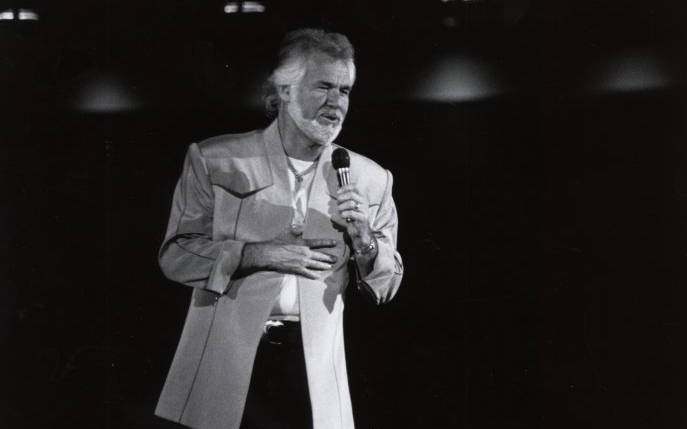 Ne mor legendele... Kenny Rogers s-a stins din viață, la 81 de ani