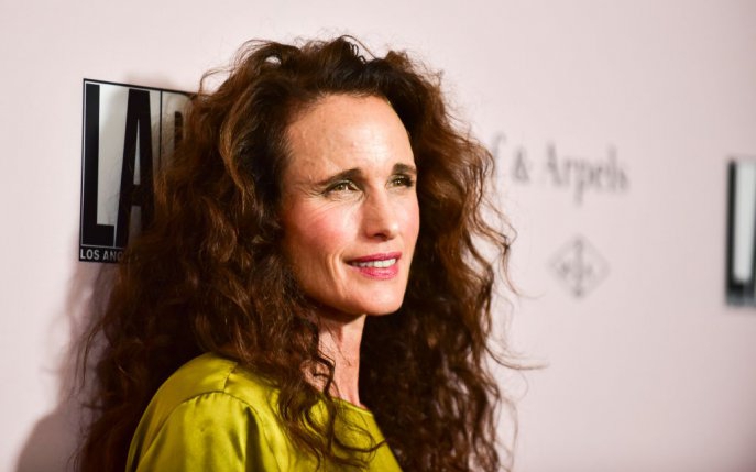 Actrița Andie MacDowell promovează creme antirid, dar produsele se dovedesc ineficiente pentru ea