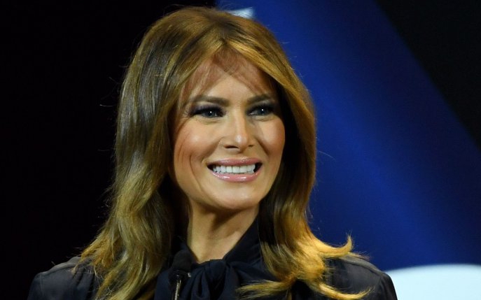 Trucul banal la care apelează Melania Trump ca să pară cu cel puțin 10 ani mai tânără