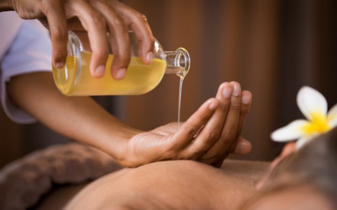 Secretele relaxării eficiente și de lungă durată! De ce să alegi uleiuri vegetale