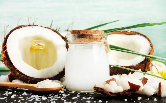 Ce este uleiul vegetal de cocos fracționat și ce beneficii are?
