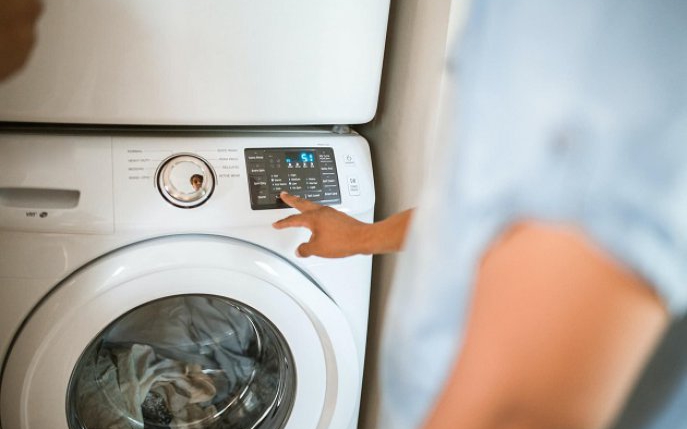 Cum să alegi corect programul unei mașini de spălat rufe