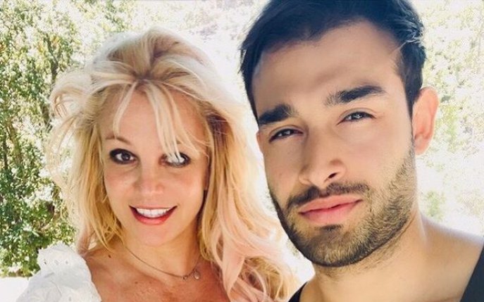 Britney Spears și Sam Asghari s-au logodit
