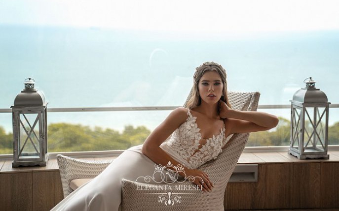 Sfaturi pentru achiziționarea rochiei de mireasă. Ce alegi din numeroasele modele disponibile?