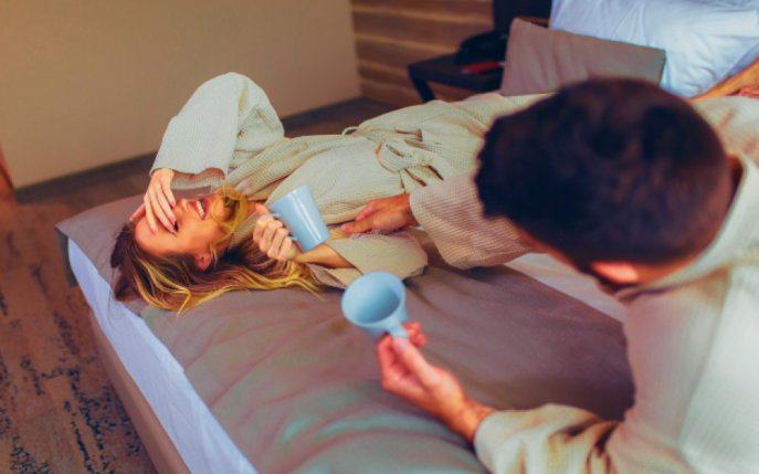 Șase lucruri romantice pe care le poți face, după ce ai relații intime, cu partenerul tău