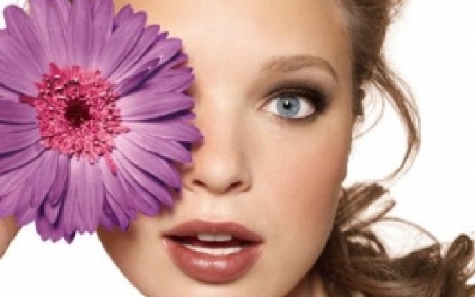 Tendinte in make-up 2011: Culorile must-have de fard ale noului sezon