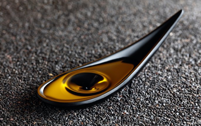 Nigella - Beneficii și utilizări ale uleiului vegetal de chimen