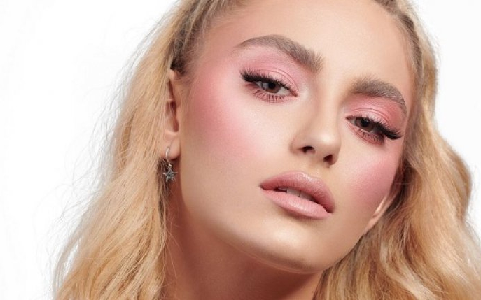 Make-up perfect pentru sezonul de vară