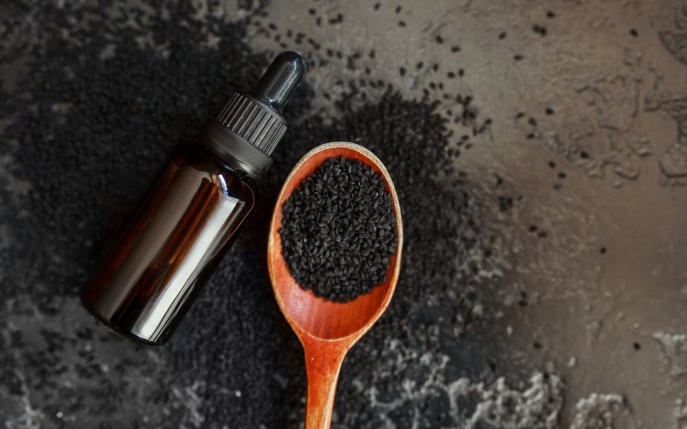 14 efecte benefice pe care ți le poate aduce uleiul vegetal de chimen