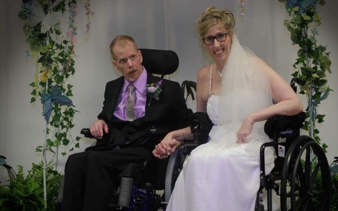 Au primit același diagnostic grav, dar au ales să-și unească destinele și să fie împreună până în ultima clipă