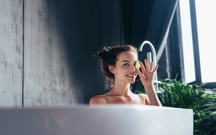 Produse esențiale pentru o rutină completă de spa la tine acasă
