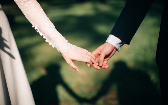 Îți pregătești nunta din 2023? Iată ce trenduri de rochii de mireasă sunt