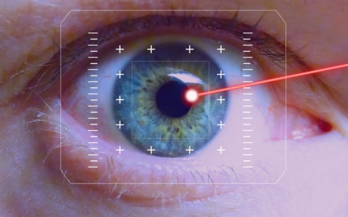 Melanomul ocular: cauze, simptome și tratament