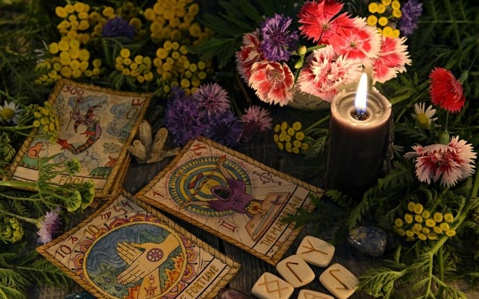 Tarotscopul lunii martie 2023. Ce spun cărțile de Tarot despre tine luna aceasta