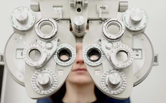 Cinci sfaturi pentru a-ţi menţine sănătatea ochilor