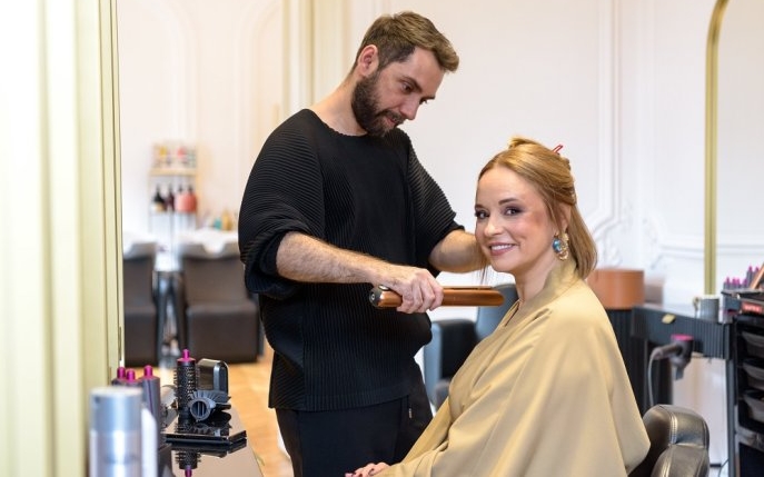 Campania „Sărbătorește-ți frumusețea” lansată de Dyson încurajează femeile să-și valorizeze trăsăturile unice