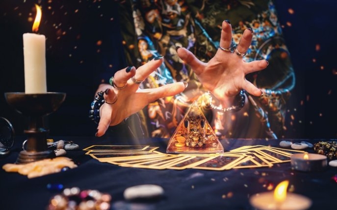 Tarotscopul lunii aprilie 2023. Ce spun cărțile de Tarot despre tine luna aceasta