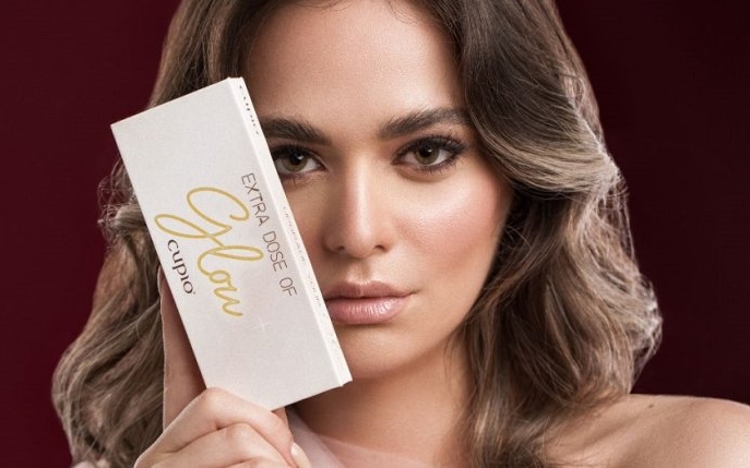 Ce produse de makeup și manichiură nu trebuie să lipsească din nici o geantă
