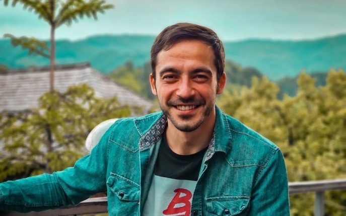 Află totul despre viața lui Petrișor Ruge. Cum a ajuns să devină dansatorul și coregraful de succes care a uimit România