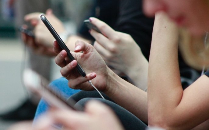 Cinci moduri prin care poți scăpa de dependența de telefon
