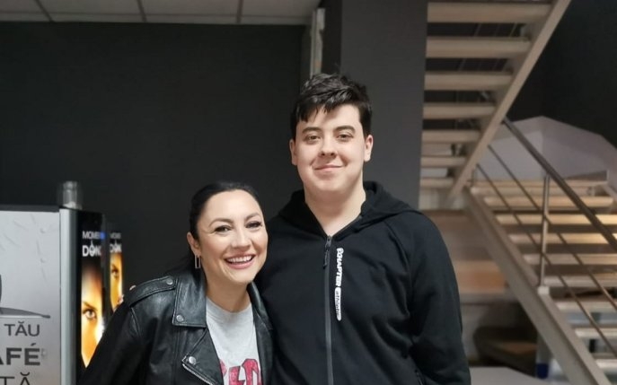 Clipe grele pentru Eduard Dragu, adolescentul cu autism de la "Românii au talent", după participarea la emisiune.„M-a scuipat de două ori”