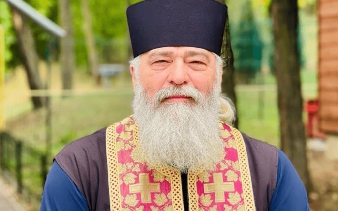 Cum să scapi de stres și gânduri negative, urmând sfaturile părintelui Calistrat