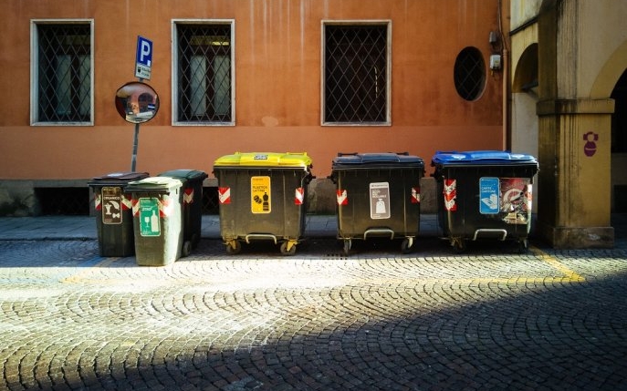 Coșuri de gunoi - Soluții eficiente pentru gestionarea deșeurilor urbane