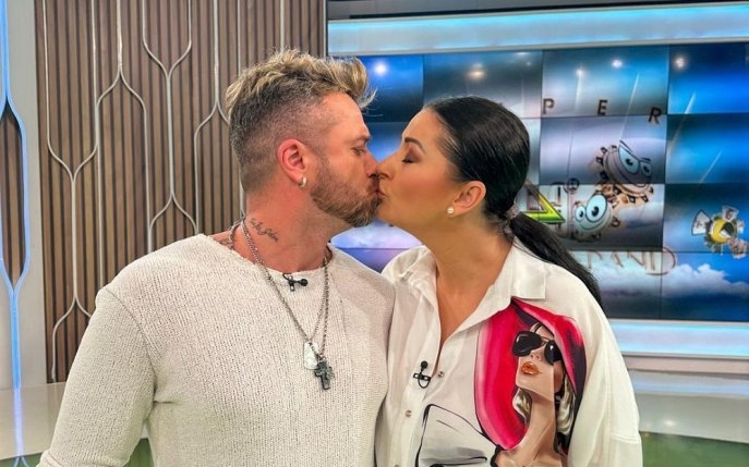 Cum sărbătoresc Gabriela Cristea și Tavi Clonda cei 8 ani de căsătorie. Au ales o destinație spectaculoasă de vacanță