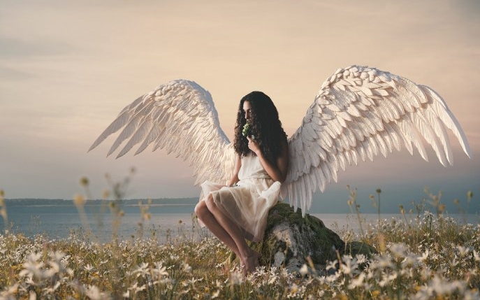 Tot ce trebuie să știi despre Jophiel, îngerul păzitor al nativilor Balanță