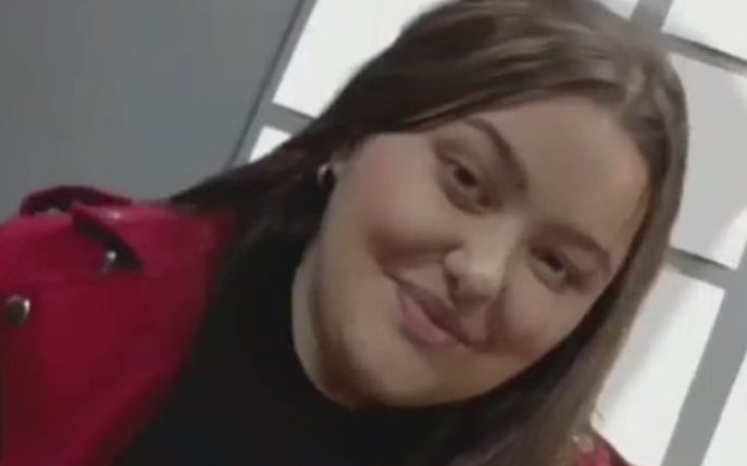 Povestea emoționantă a Alexandrei, primul copil din România care a primit o inimă artificială. Și-a crescut singură frații după ce părinții au plecat în străinătate